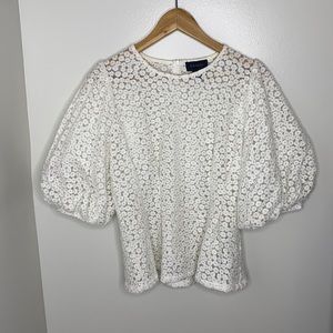 Gracia Jacquard Floral Top